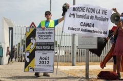 2012-08-23_Marche-pour-la-vie_Codolet-Marcoule-Areva-Bagnols-01 (22).JPG