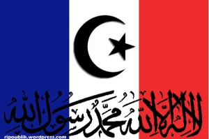 Drapeau de la République Islamique du Frankistan