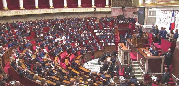 _yartiXVIeLegislature04