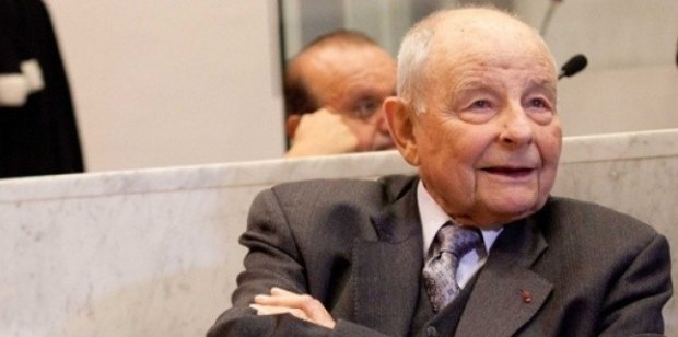 Jacques Servier, le patron des Laboratoires Servier, s'est montr impassible lors de l'ouverture du procs Mediator, lundi 14 mai. REVELLI-BEAUMONT/SIPA