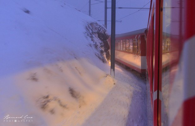 Dans les lacets au-dessus d’Andermatt (1447 m) – 17:13   Bernard Grua