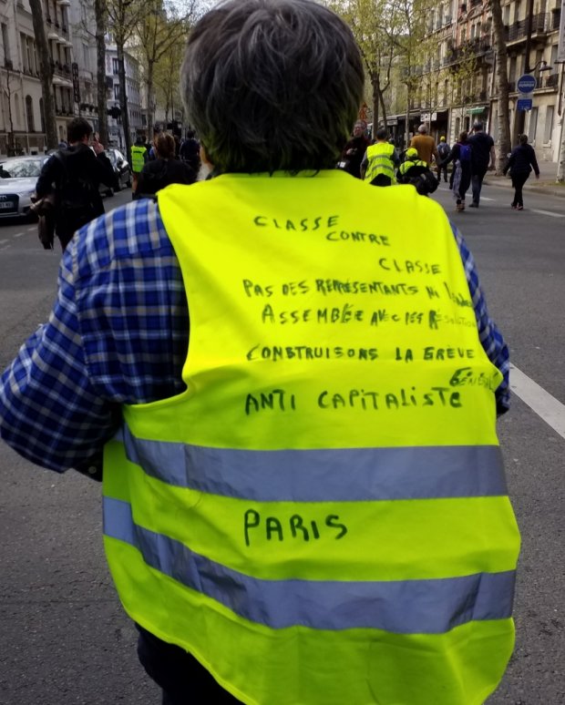 Banderoles, drapeaux et Gilets jaunes