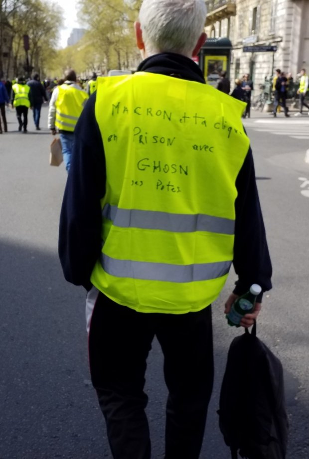 Banderoles, drapeaux et Gilets jaunes